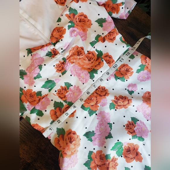 Zara Floral Puff Short Sleeve , A line, Sweetheart, Wedding Guest, XS, - Picture 3 of 15